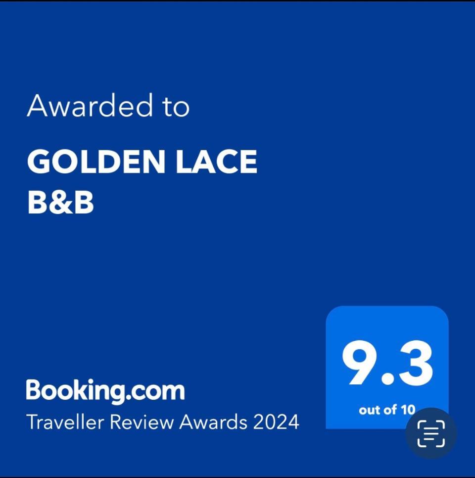 Golden Lace B&B Sarina Exterior photo